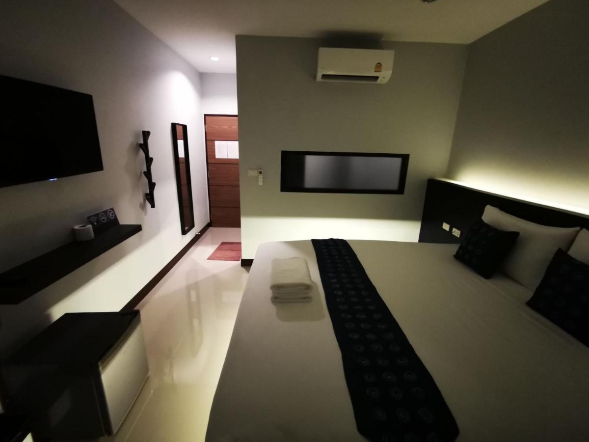 Skyline Resort Ban Khlong Lat Bua Khao Kültér fotó