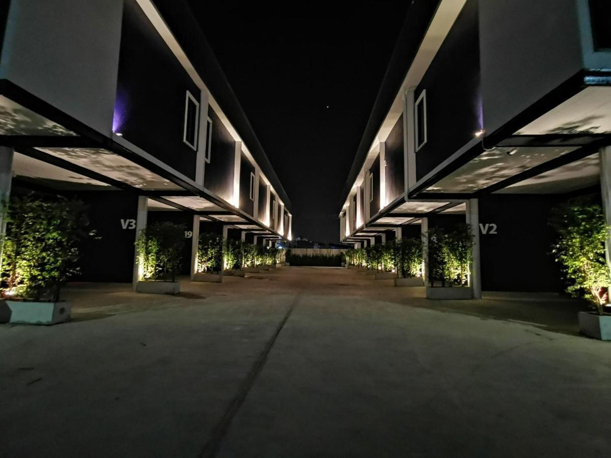 Skyline Resort Ban Khlong Lat Bua Khao Kültér fotó