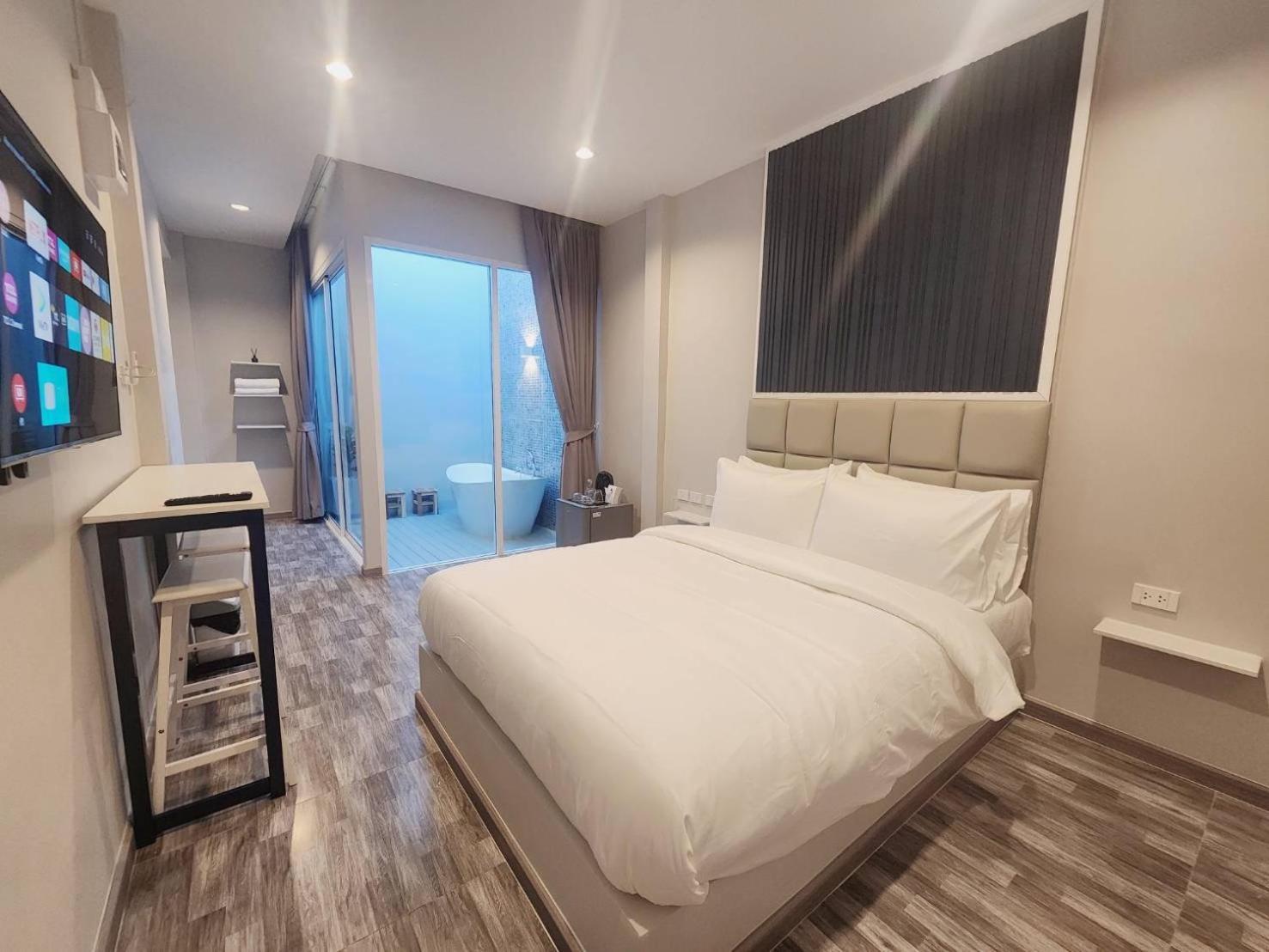 Skyline Resort Ban Khlong Lat Bua Khao Kültér fotó