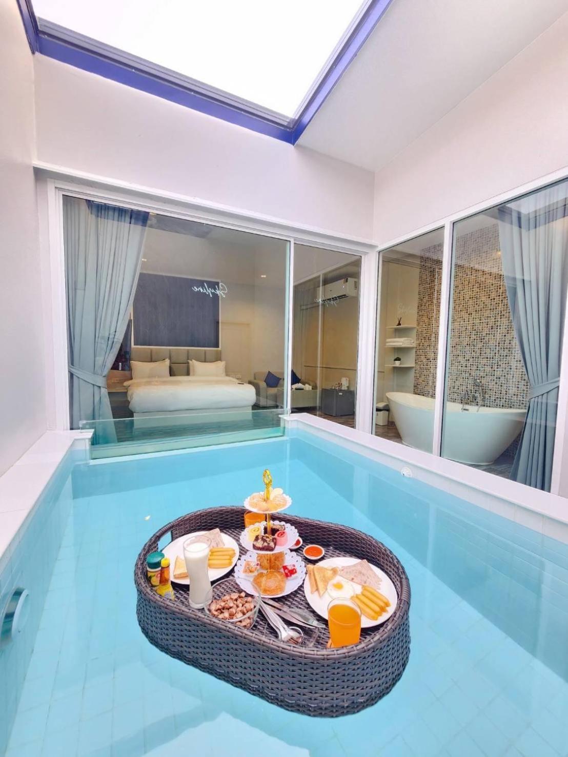 Skyline Resort Ban Khlong Lat Bua Khao Kültér fotó