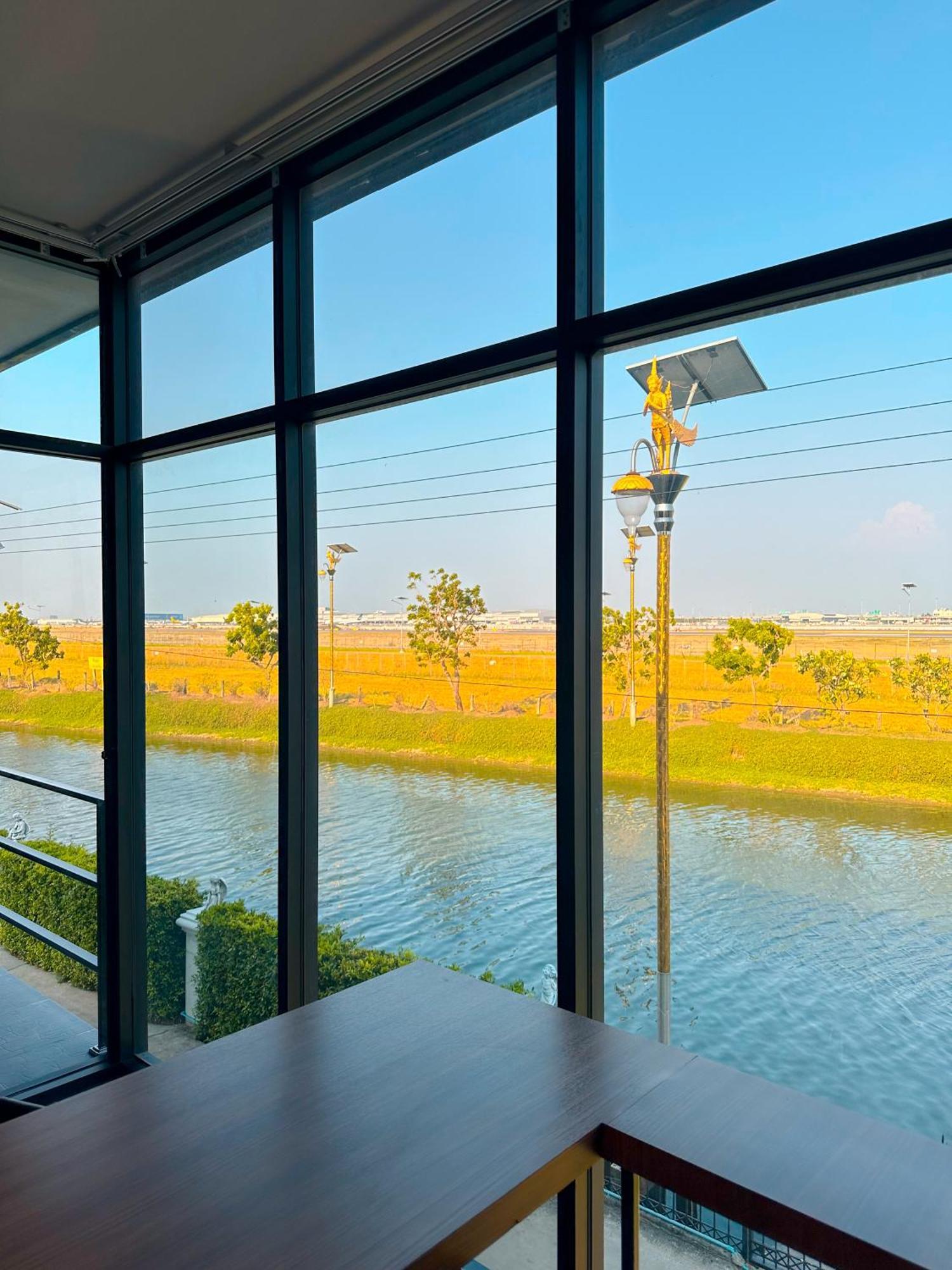 Skyline Resort Ban Khlong Lat Bua Khao Kültér fotó