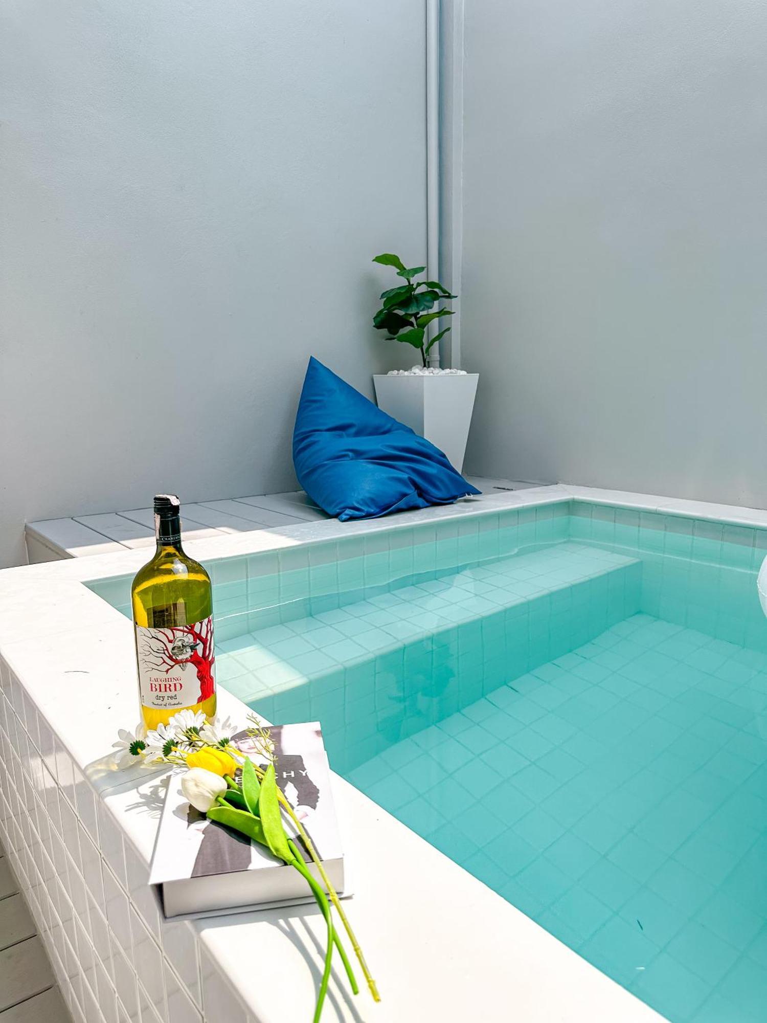 Skyline Resort Ban Khlong Lat Bua Khao Kültér fotó